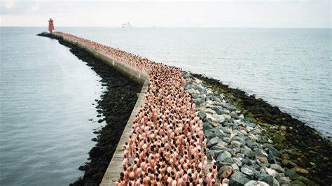 picture nude|The Naked World of Spencer Tunick